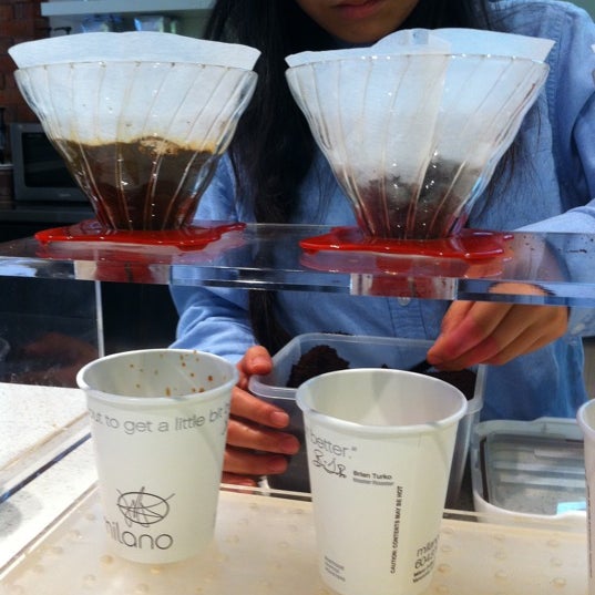 6/25/2011にColeneがMilano Coffeeで撮った写真