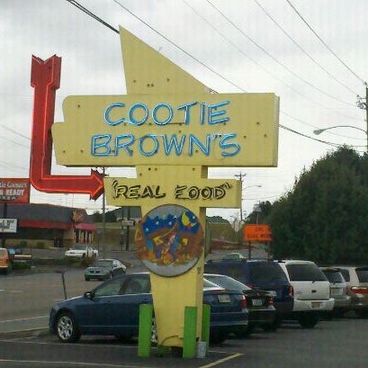 Photo taken at Cootie Brown&#39;s by Raymond M. on 9/8/2011
