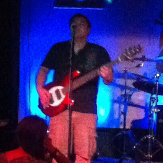 Photo taken at 10th Street Live Bar &amp; Grill by Jackie T. on 6/9/2012
