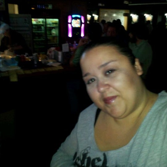 1/28/2012 tarihinde Jennifer A.ziyaretçi tarafından Jimbo&#39;s Bar &amp; Grill'de çekilen fotoğraf