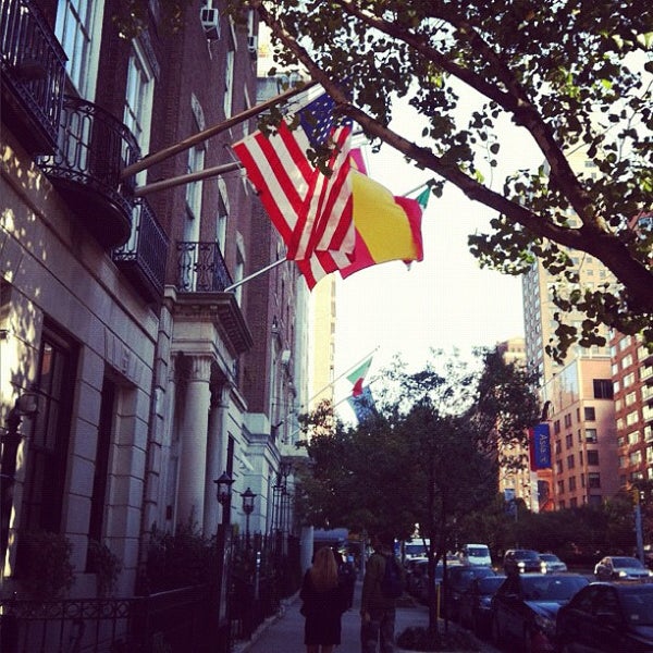 Consulate General Of Italy Upper East Side 690 Park Ave