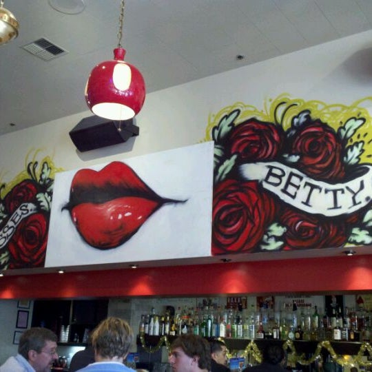 Photo taken at Betty&#39;s Eat Inn by Dan O. on 12/18/2011