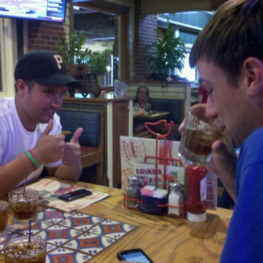 Photo taken at Chili&#39;s Grill &amp; Bar by Cory N. on 7/27/2011