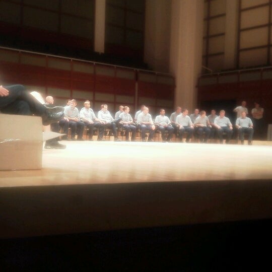7/13/2012에 Davenalisha B.님이 Meymandi Concert Hall에서 찍은 사진