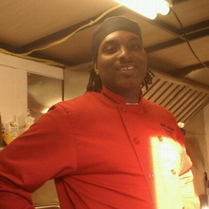 Foto tirada no(a) Chef Dan&#39;s Southern Comfort por Qatadah N. em 11/5/2011