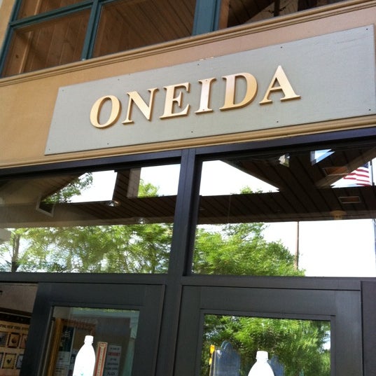 Oneida Travel Plaza.