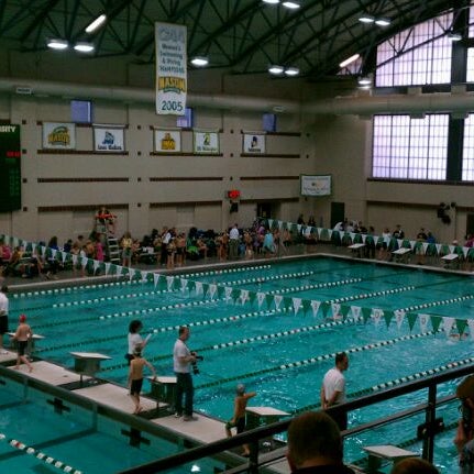 Foto tomada en Aquatic and Fitness Center  por MrTofer el 12/3/2011