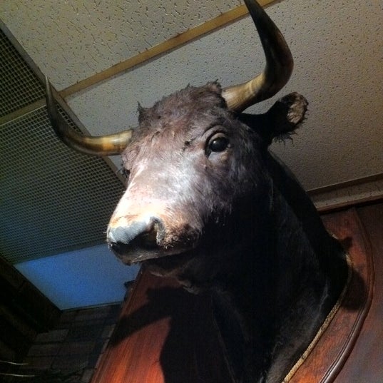 Photo taken at Bullshead Restaurant by the Zachness on 1/9/2011