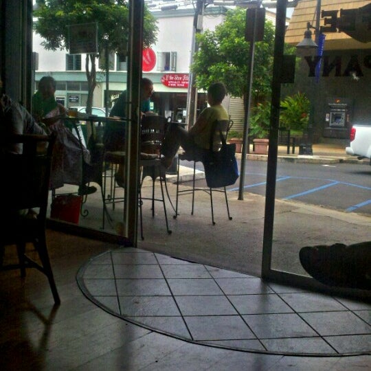 8/28/2012にErik B.がWailuku Coffee Companyで撮った写真