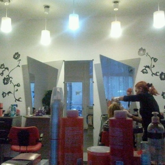 Salon Jolie Friseur