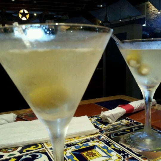Photo taken at Chili&#39;s Grill &amp; Bar by Jesse S. on 10/20/2011