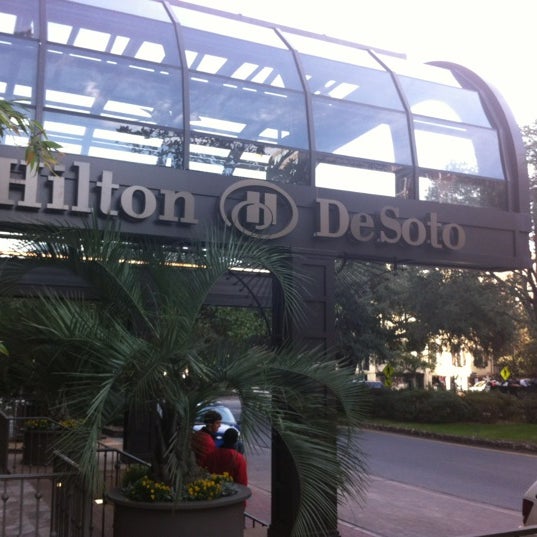 รูปภาพถ่ายที่ Hilton Savannah DeSoto โดย Jason K. เมื่อ 1/12/2012