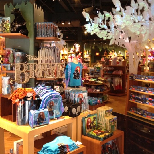 Disney Store Toy / Game Store in Bellevue