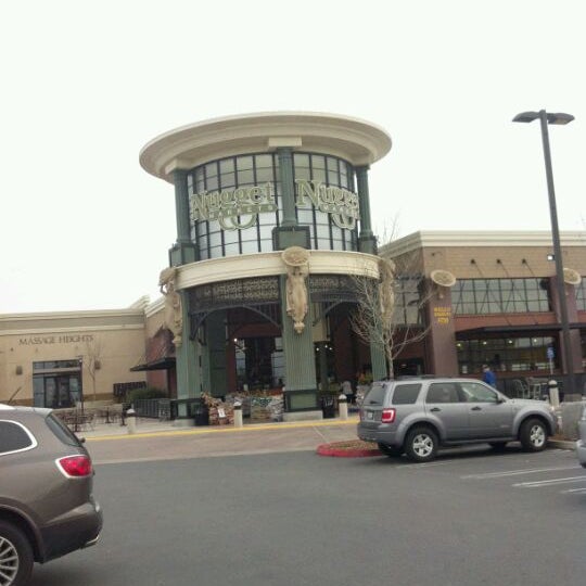 Nugget Market Grocery Store