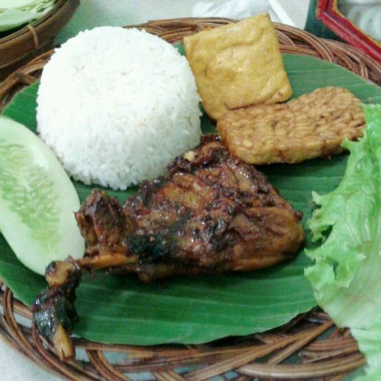 Photos At Rm Bebek Burung Puyuh Mak Nyoss