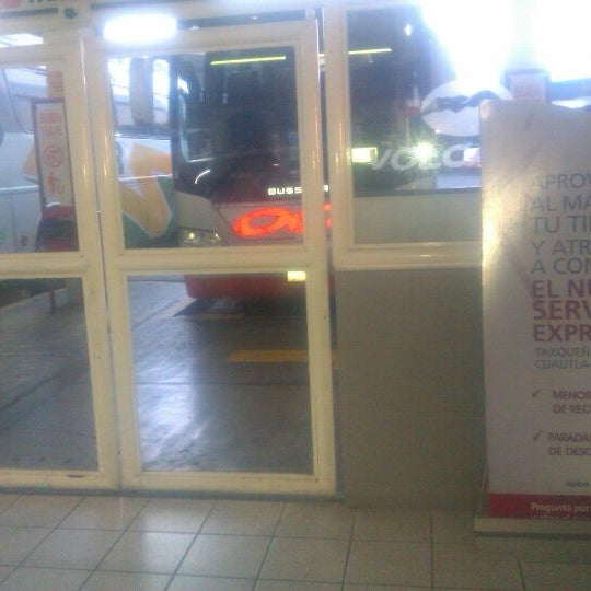Photo taken at Central de autobuses OCC by Jorge E. V. on 4/16/2012