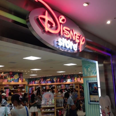 Photos At ディズニーストア Toy Game Store In 町田市 Photos At ディズニーストア Toy Game Store In 町田市