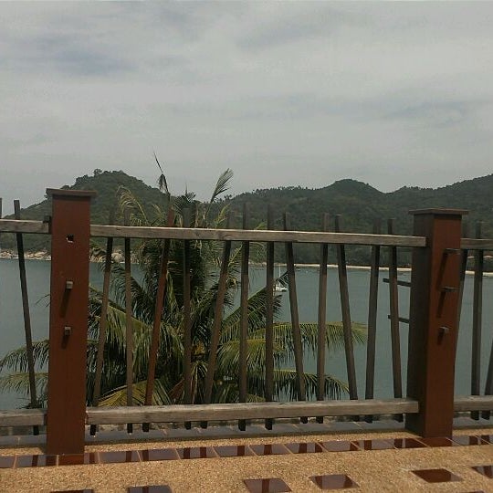 Photo taken at Panviman Resort Koh Phangan by Andrew B. on 4/28/2012