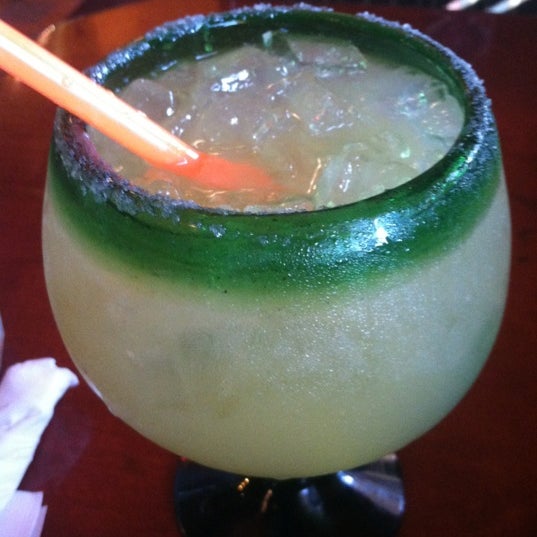 Foto tomada en Mr. Tequila Mexican Restaurant  por Theresa M. el 5/10/2012