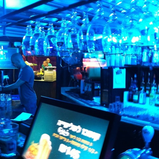 Foto diambil di Yam Bar oleh Tomer pada 9/8/2012