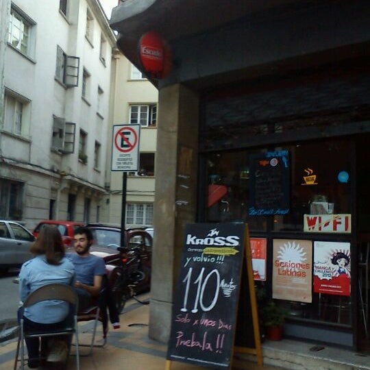 Foto tirada no(a) Café 202 por Nico S. em 4/15/2012