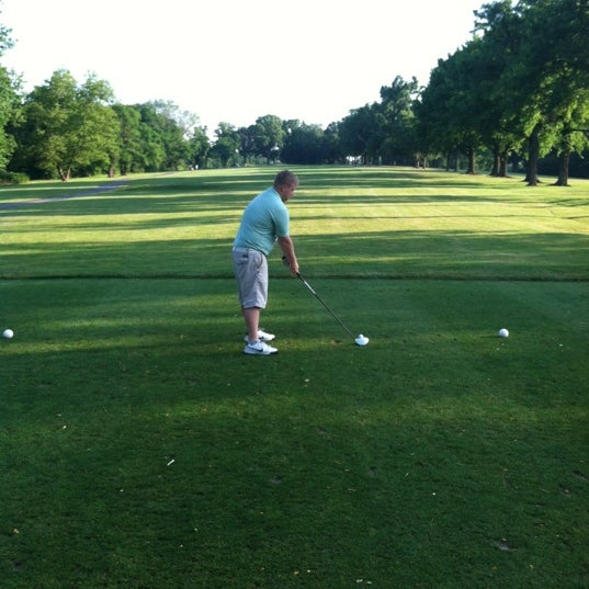 Photo taken at Pelham Bay and Split Rock Golf Courses by evan p. on 6/30/2012