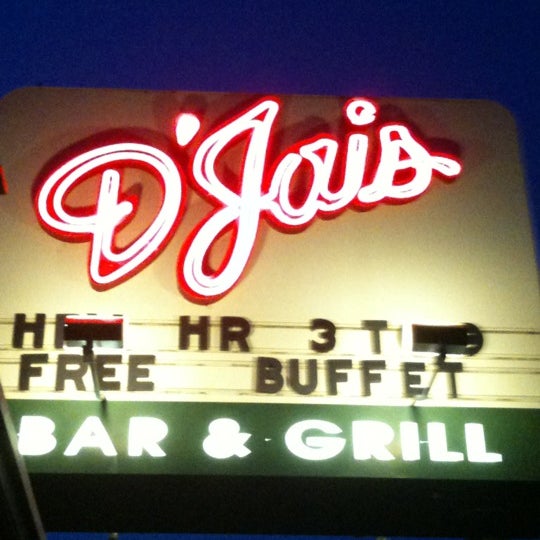 Foto tomada en D&#39;Jais Oceanview Bar &amp; Cafe  por Miguel S. el 6/30/2012