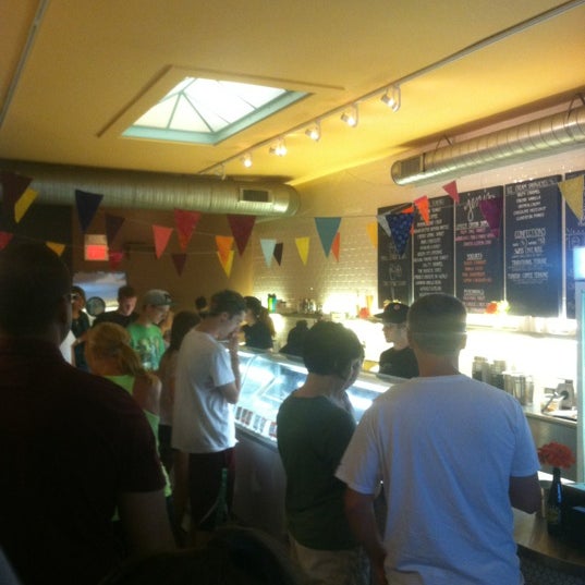 Photo taken at Jeni&#39;s Splendid Ice Creams by Eric on 7/6/2012