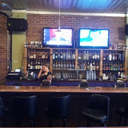 Photo taken at Dub&#39;s V&#39;s Bar &amp; Deli by Chris M. on 9/13/2012