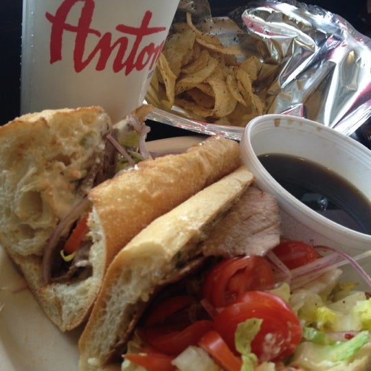 Antone’s Famous Po’ Boys Sandwich Place in UptownGalleria
