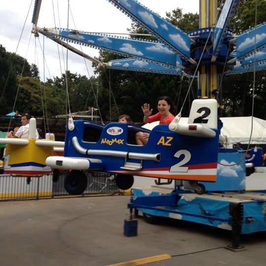9/3/2012にJohn M.がVictorian Gardens Amusement Parkで撮った写真