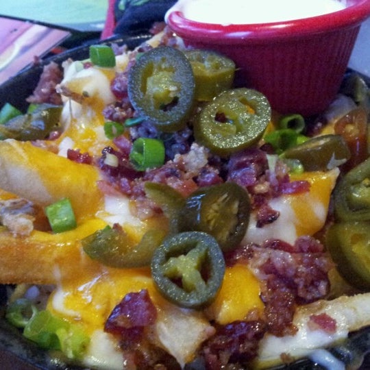 Photo taken at Chili&#39;s Grill &amp; Bar by Elaine P. on 8/3/2012