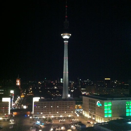Our berlin. Our berlin. Колонна победы в берлине 1945. Our berlin. Our berlin.