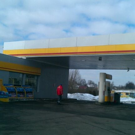 Photo taken at Shell by Александр П. on 3/2/2012