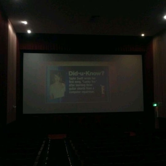 Photos at Regency Towngate 8 Moreno Valley, CA