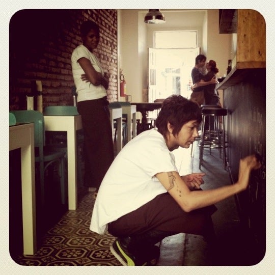8/1/2011にMariana G.がBogart Caféで撮った写真