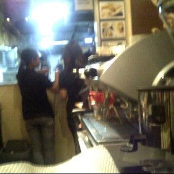 Photo prise au CoffeeBen&#39;s &amp; Resto par izianto 2. le9/6/2011
