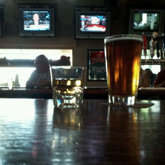 Photo taken at Crossroads Tavern by Anthony D. on 8/15/2011