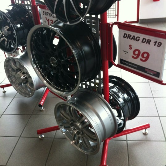 Discount Tire Automotive Repair Shop in Alpharetta