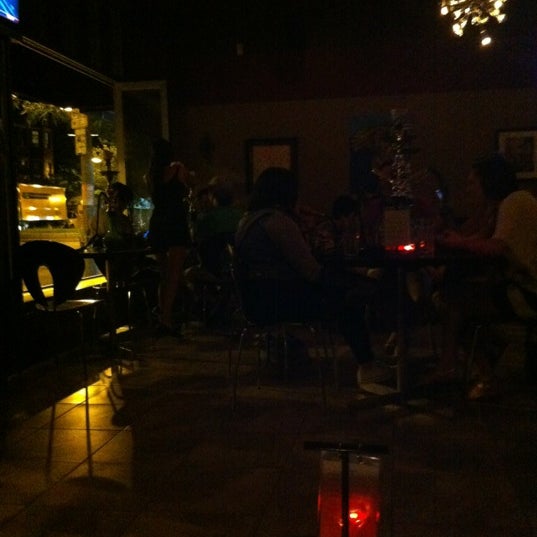 รูปภาพถ่ายที่ Nile Lounge โดย Michael เมื่อ 8/14/2012