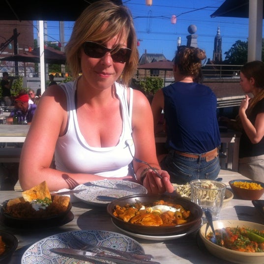 5/28/2012 tarihinde Chantal P.ziyaretçi tarafından Wereldrestaurant Dara'de çekilen fotoğraf