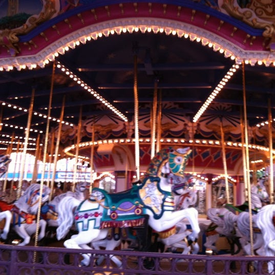 Prince Charming Regal Carousel Lake Buena Vista Fl Prince Charming Regal Carousel Lake Buena Vista Fl