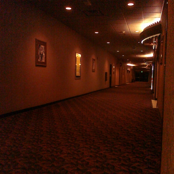 Cinemark West Bear Valley Victorville, CA