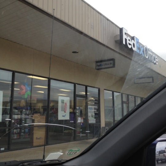 FedEx Office Print & Ship Center Broken Arrow, OK