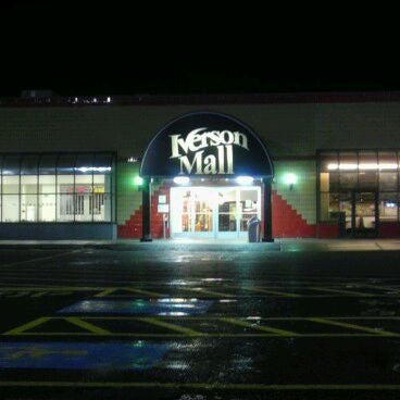 payless iverson mall