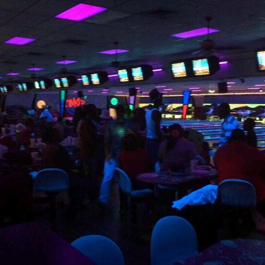 tinker afb bowling alley