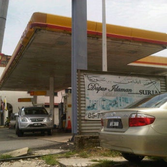 9/23/2011 tarihinde Azlan M.ziyaretçi tarafından Shell Gerik'de çekilen fotoğraf