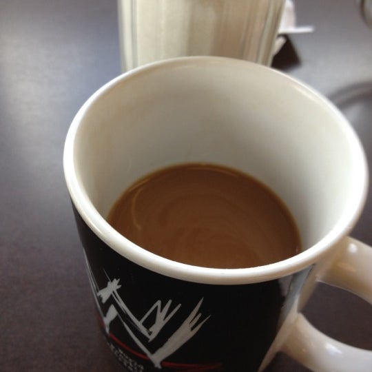 Photos at Waffle House Brandon, MS