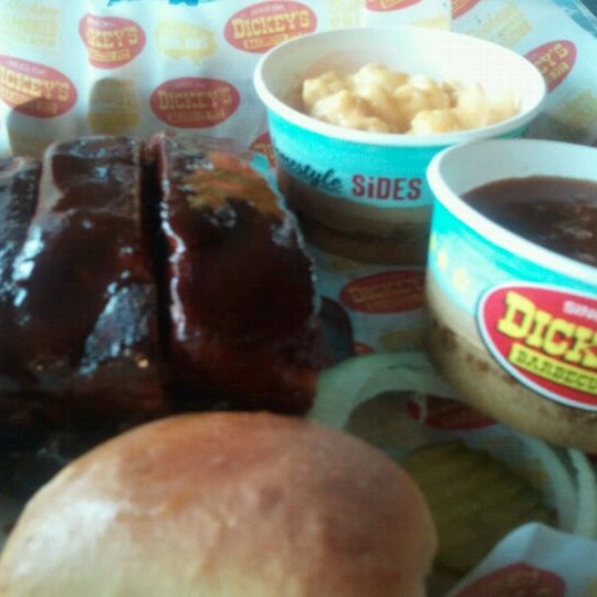 Photo taken at Dickey&#39;s Barbecue Pit by Dwayne K. on 11/9/2011