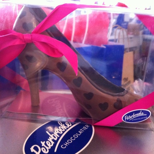 Or the shopaholic who loves chocolate, Peterbrooke's chocolate shoes are to die for!